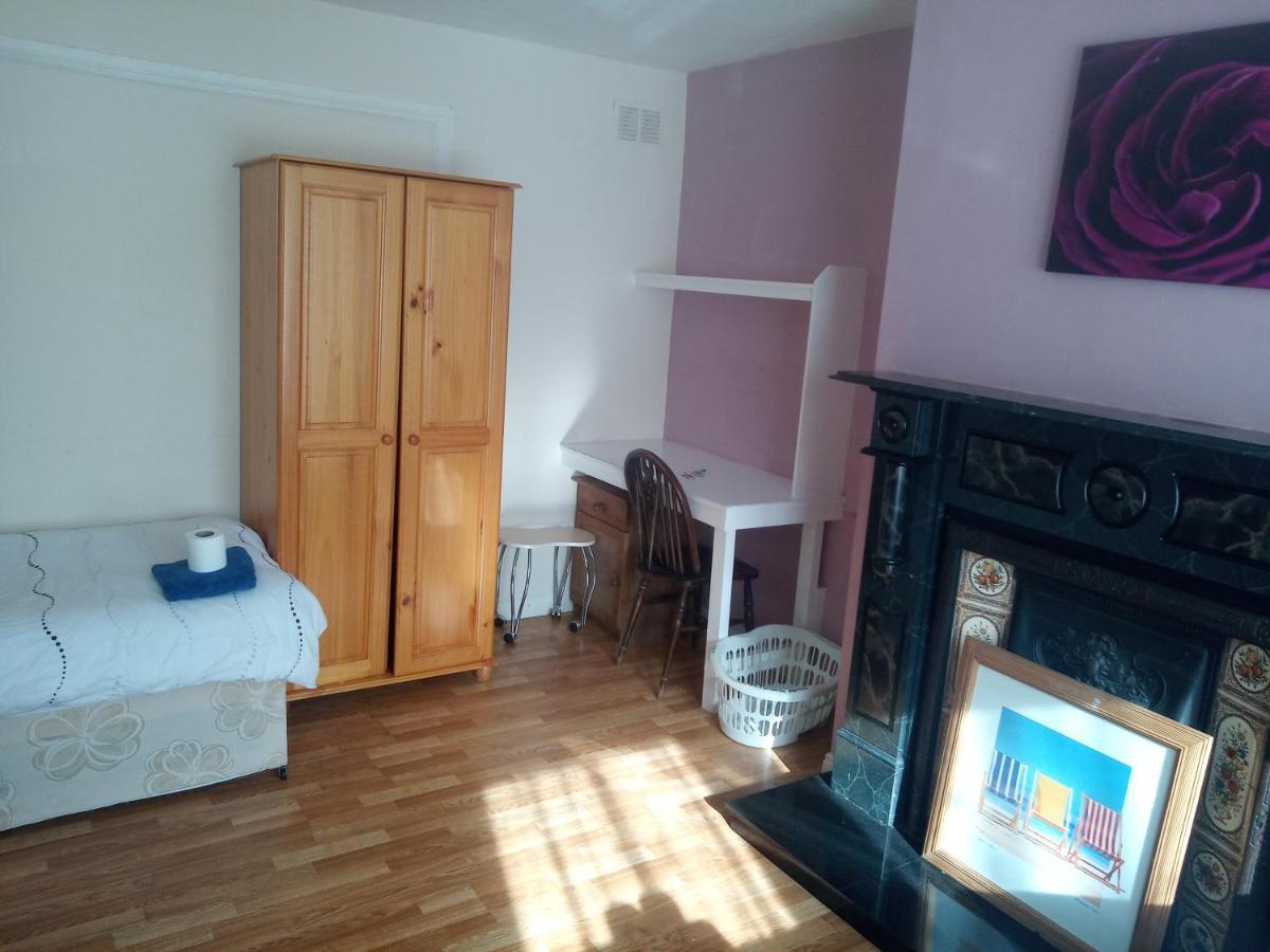 Avondale Accommodation Letterkenny Eksteriør bilde